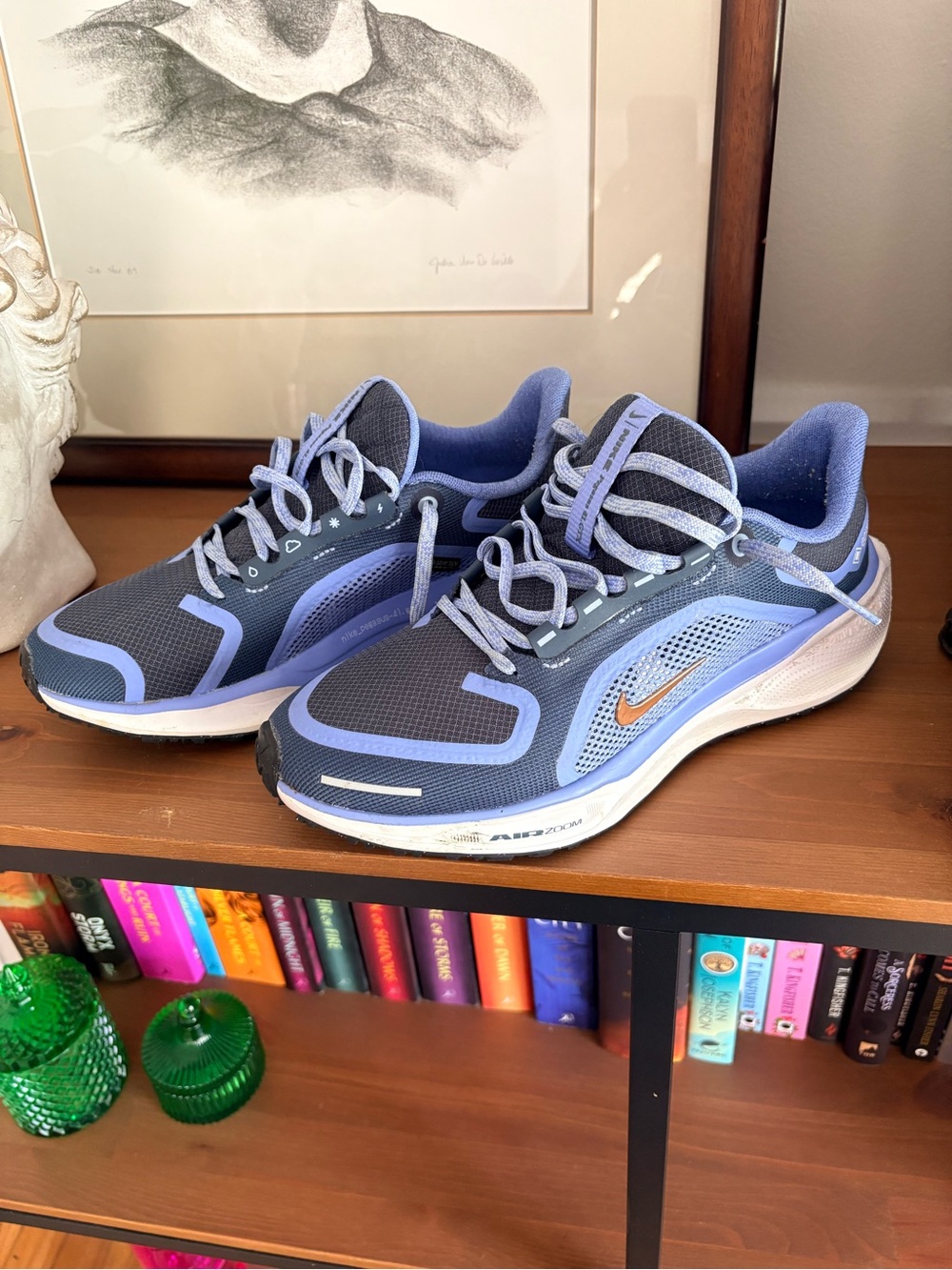 Nike Waterpoof Athletic Running Shoes in Navy and Periwinkle
